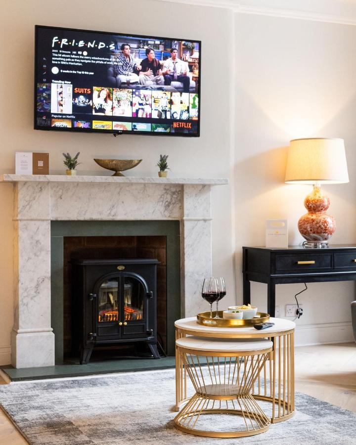 Righ Properties - Luxurious City Centre Three Bedroom Apartment Edimburgo Exterior foto